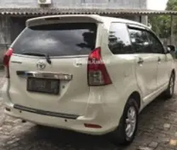 Toyota Avanza G 2012 3